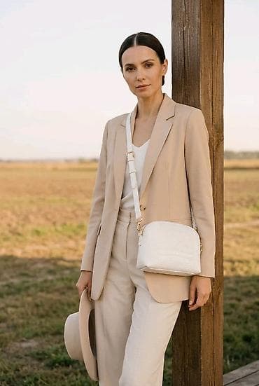 ženska bluza: Ženska crossbody torba – bele boje, kroko teksture - Materijal — 4