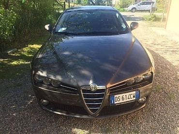 Automobili: DELOVI ZA ALFA ROMEO 159 | Motori, menjaci, enterijer, limarija — 3