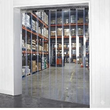 PVC Trakasta Zavesa po meri 984x2150mm – INOX nosači Kvalitetna PVC na lalafo.rs PVC Trakasta Zavesa po meri 984x2150mm – INOX nosači Kvalitetna PVC