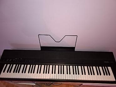 Na prodaju električni klavir, MEDELI SP201, korišćen godinu dana