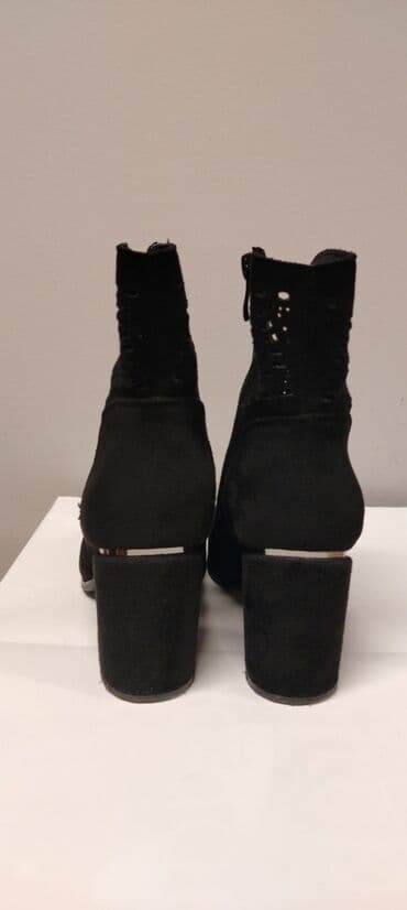 parka prirodno krzno: Čizme, 40 — 4