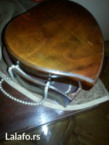 dodatak za slavinu na sudoperi: Jewelry box, Wood — 2
