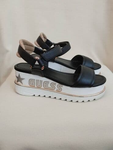 nerc bunde cena: Sandals, Guess, 36 — 14