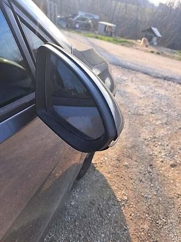 RETROVIZOR GOLF 7 DESNI ZA VOLKSWAGEN GOLF 7 OD 2012. DO 2016. GOD. | na lalafo.rs RETROVIZOR GOLF 7 DESNI ZA VOLKSWAGEN GOLF 7 OD 2012. DO 2016. GOD. |