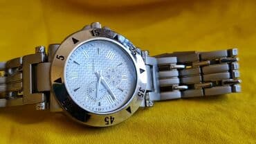 lila sako kombinacije: Klasični sat, Emporio Armani, Muški — 32