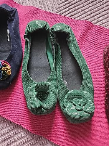 karrimor obuća: Obućaveličina 38,brend Klarks i Flaj London.Sve koža,osim čipkanih — 4