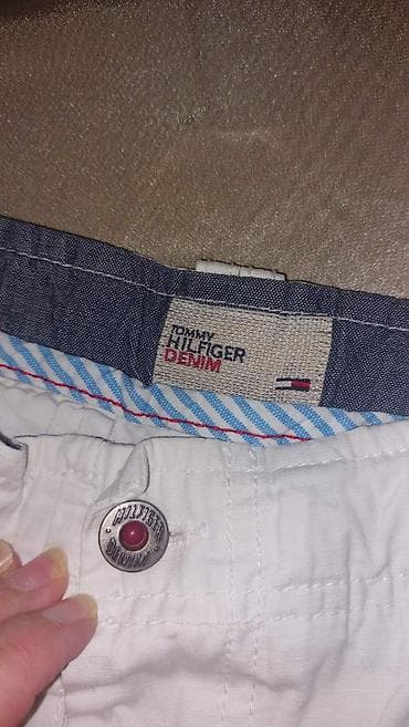pantalone crne muske: BELE PANTALONE TOMMY HILFIGER Fantastične, vrlo očuvane pantalone od — 1