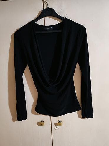 crna kosulja i crne pantalone: Crna ženska majica/bluza s dugim rukavima – New Colour - Boja: crna - — 1