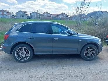 apn 1 s: AUDI Q5 DELOVI ZADNJA DESNA VRATA | Audi q5 DELOVI 06******** — 1