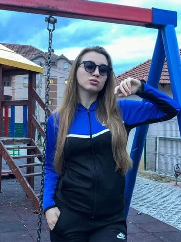 mokra likra trenerke: Mokra likra m,l,xl,2xl 
22 eura na seriju,na komad 3100 din — 8