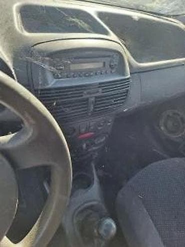 moj auto: POLOVNI DELOVI FIAT PUNTO 2 | Polovni delovi fiat punto 2 1.2 16v — 3