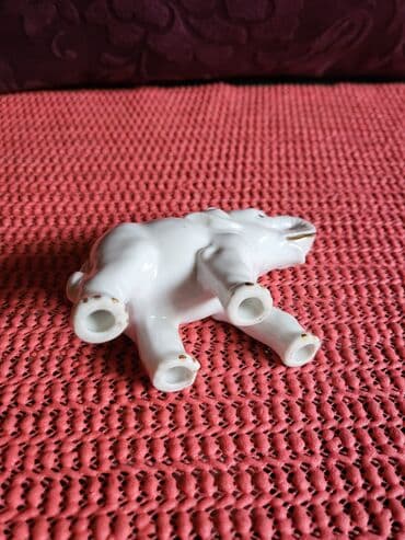porcelanske solje za caj: Porcelanska nova,vintaz figura slonce. Porcelanska figura sa — 9