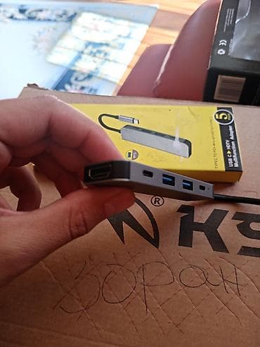 desktop racunari akcija: USB-C multifunkcionalni adapter (5 u 1) - Konektor: USB Type‑C - — 2