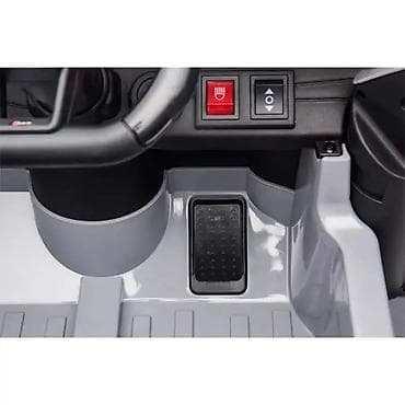 audi na daljinski: Audi RS6 – Licencirani auto na akumulator za decu (crni) Šifra — 7