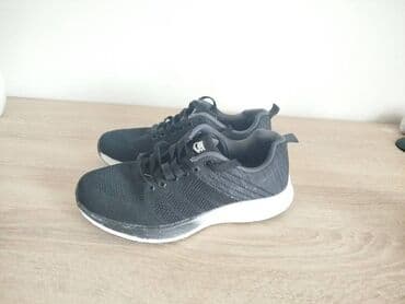 Women's Sneakers and athletic shoes: 39 — 1