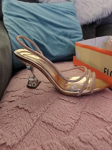 Elegantne ženske sandale sa providnom štiklom NOVO - Model: otvorene