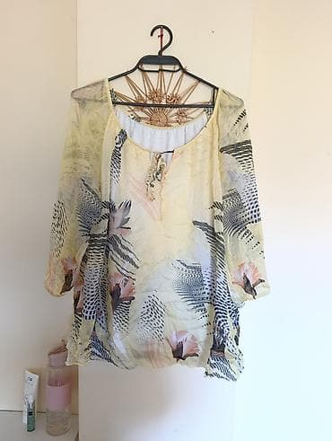 bluze ispod sakoa: Ženska bluzica/ tunika laganog, prozračnog materijala sa printom u — 1