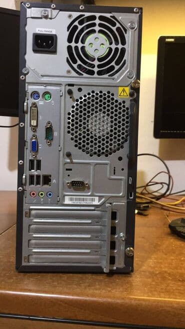 Desktop računari i radne stanice: Desktop Lenovo ThinkCentre M72E ful intel procesor intel i3-3220 na — 6