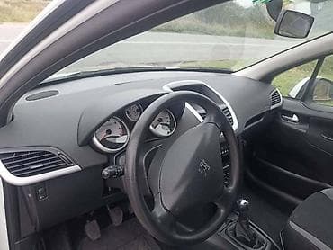 kombi prodaja: PEUGEOT 207 - KOMPLETAN AUTO U DELOVIMA | Originalni polovni delovi — 4