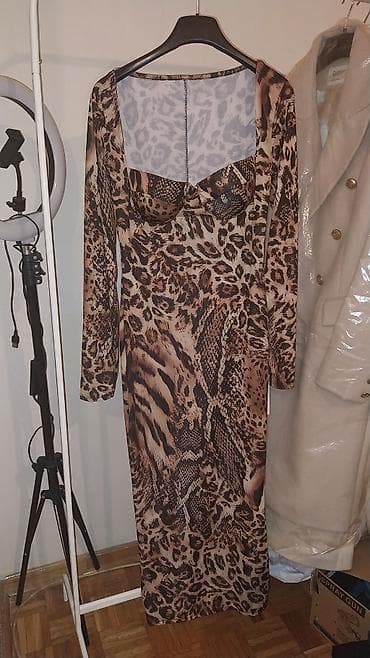 Ženska haljina sa animal printom S do L - Duga, pripijena silueta