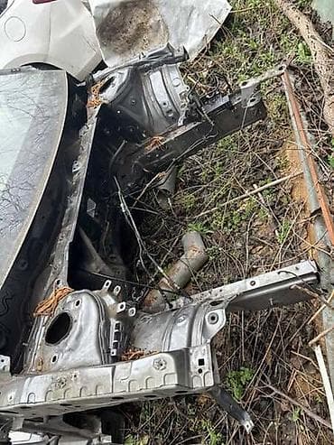 manuel auto: ŠASIJA ZA MERCEDES BENZ B KLASA, B 150, B 160 . OD 2012. DO 2018 — 5