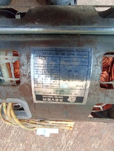 bafer za grejanje: Motor veš mašine, cena 2000 din — 2