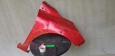 brava za haubu ford c max: KRILO ZA RENAULT CLIO | Renault clio prednje desno krilo 63100594R — 1