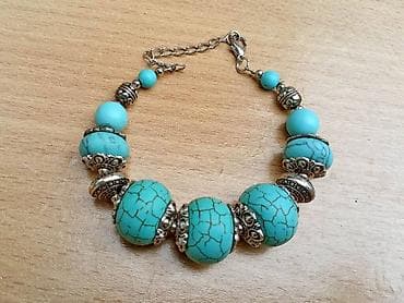 Narukvica tirkizni Haulit Narukvica tirkizni Haulit, poludragi kamen