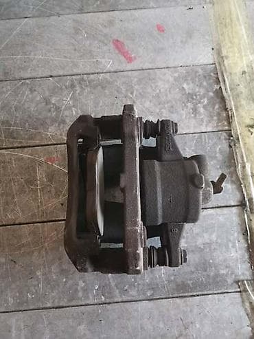 slovo l: KOCIONA KLEŠTA PREDNJA LEVA ZA FIAT GRANDE PUNTO OD 2009. DO 2012 — 1