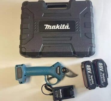 Cordless Power Tools: Makita Aku makaze za rezanje voća 88V + dve baterije Cena 8099 dinara — 2