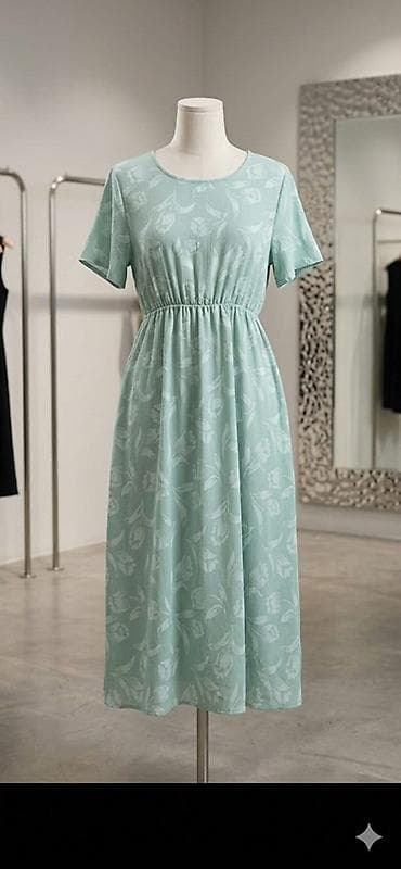 svecane haljine 2023: Cena 1550 din 
M L XL 2XL 3XL 
Pamuk ☘️ — 4