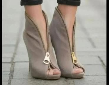 Ženske modne cipele/ankle booties sa visokom potpeticom i otvorenim na lalafo.rs Ženske modne cipele/ankle booties sa visokom potpeticom i otvorenim