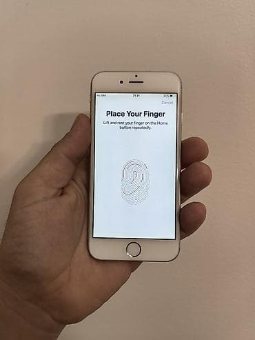 prodaja iphone 11: Iphone 6 beli sa 64 gb memorije, sim free icloud free. Ok očuvan, i — 5