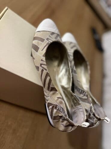 fratelli babb obuca: Salonke, Guess, 38 — 7