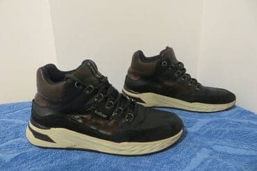 muške pidžame c a: Trainers, size - 44 — 2