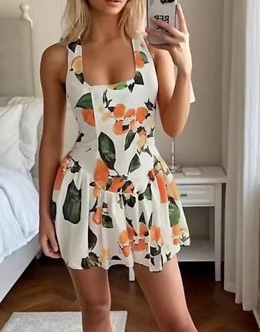 Letnja mini haljina sa citrusnim printom - Kroj: pripijeni gornji deo