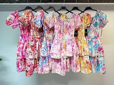 prada beograd: ✅Letnja ženska haljina sa cvetnim printom
2700 din 
S M L — 8