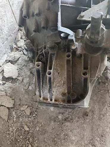 MENJAC 2.2 | Menjac za motor 2.2 na lalafo.rs MENJAC 2.2 | Menjac za motor 2.2