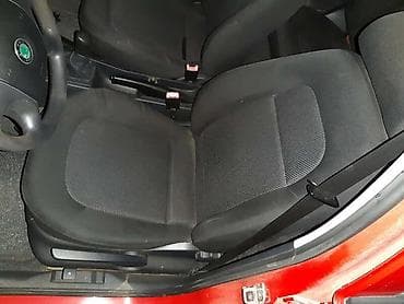 kisobran za soferku: SEDISTA TAPACIRI ZA ŠKODA FABIA | kompletan enterijer za fabiju 1 — 1