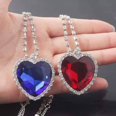 dormeo set jorgan jastuk i torba: Ogrlica Titanik Heart of the Ocean Dostupna plava i crvena Cena — 4