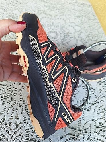 balenciaga triple s: Salomon patike za trčanje/trail, broj 37,5 - Gazište: 23,5 cm - — 4
