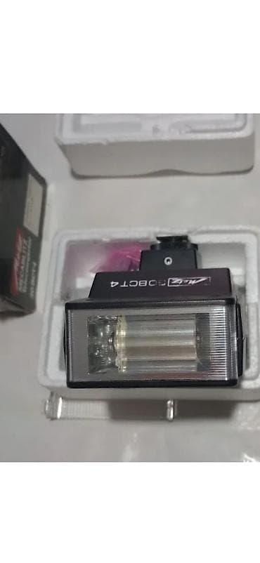 polovni gejmerski racunari: Metz Mecablitz Telecomputer 30 BCT4 – kompaktni eksterni blic za — 1