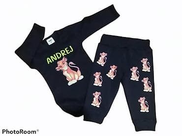 Farmerke: 2 delni kompletic Vel 56-62 dvobroj do 3 meseci 68 do 5 meseci 74 do 9 — 4