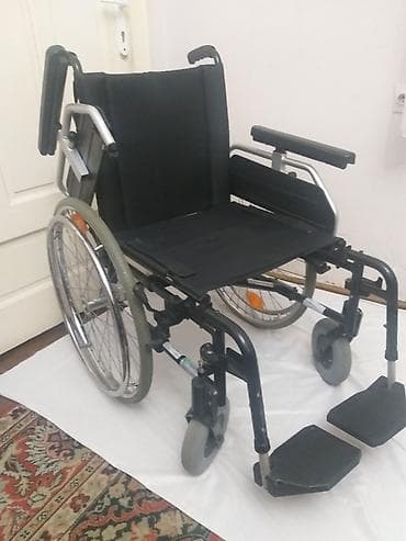 medicinski zavoj: Francuska aluminijumska invalidska kolica poznate marke INVACARE, u — 8
