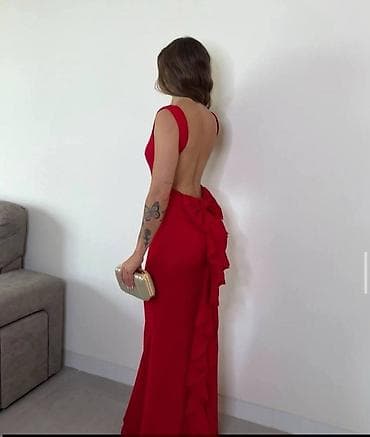 lan haljine: Elegantna duga haljina bez leđa sa mašnom. - Model: duga,uska silueta — 3