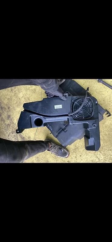 bmw e46 sedista: AUDI A4 B8 4 VUFER U GEPEKU | Audi a1 a3 a4 a5 a6 a7 a8 q5 q2 DELOVI — 2