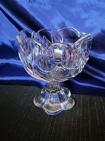 posuda za radijator ikea: Bombonijera nova tkz tulipan Walther,Nemacka iz 70ih. Bombonijera — 4