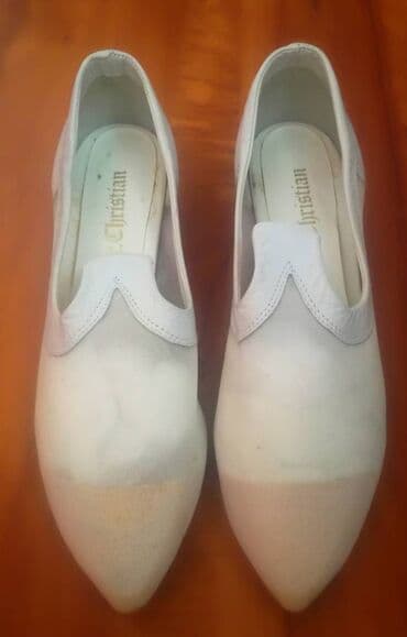 kaput od veštačkog krzna: Pumps, 37.5 — 1