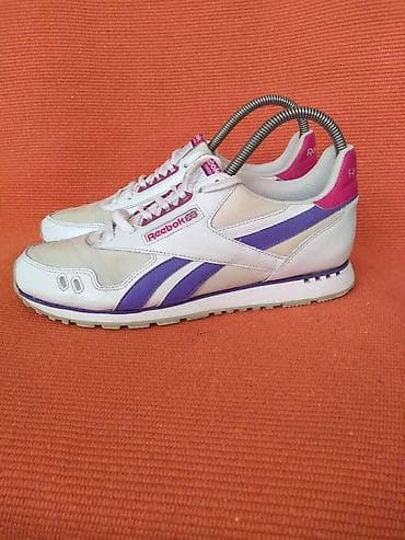 Reebok original zenske patike broj 39, duzina unutrasnjeg gazista 25