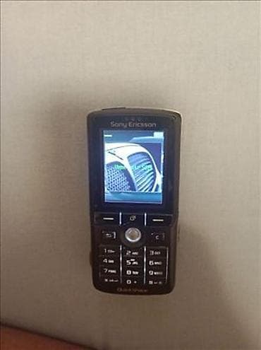 Sony Ericsson K750 i Telefon kao nov, srpski meni, baterija dobra